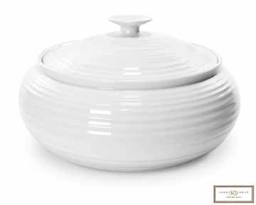 Sophie Conran White Covered Round Casserole 3.4L