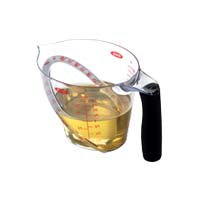 OXO Angled Measuring Cup | 2 cup