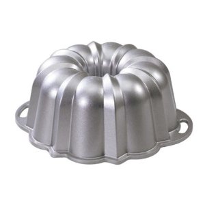 Nordic Ware Classic Bundt Pan