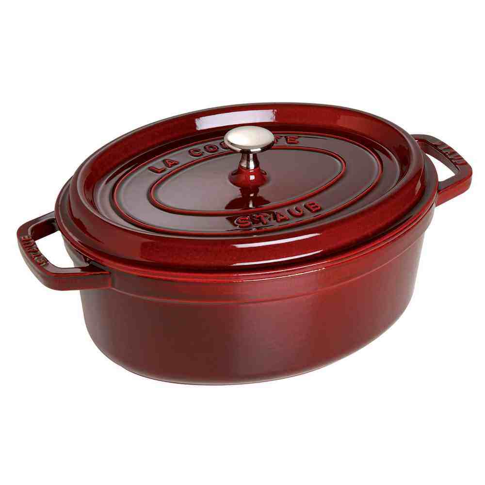 Staub 4.25qt Oval Cast Iron Cocotte - Grenadine Red