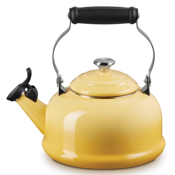 Le Creuset Whistling Tea Kettle 1.6L | Camomille