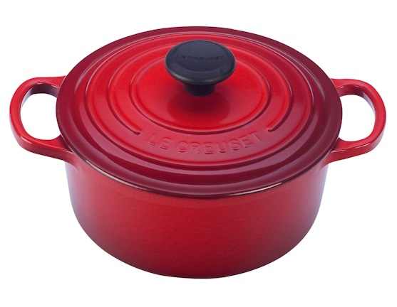 Le Creuset Round French Oven 2L | Cherry