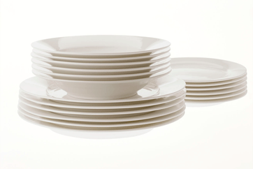 Maxwell & Williams Cashmere Rim 18pc Bone China Dining Set